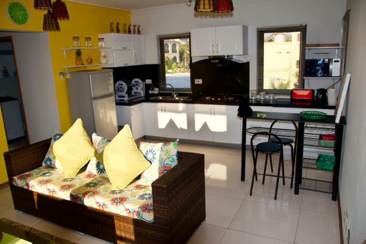 Zanana Penthouse Apartment Flic en Flac Luaran gambar